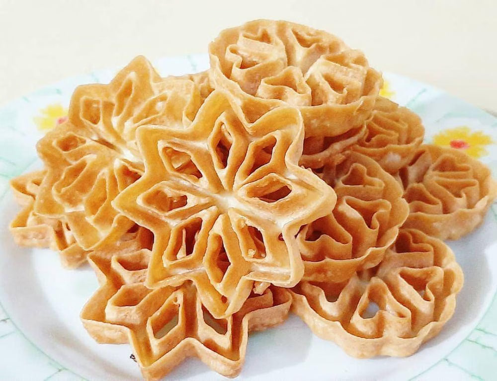3 Cara Membuat Kue Kembang Goyang Renyah Dan Tidak Berminyak